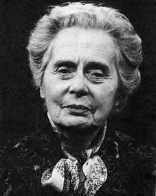 dame ninette de Valois