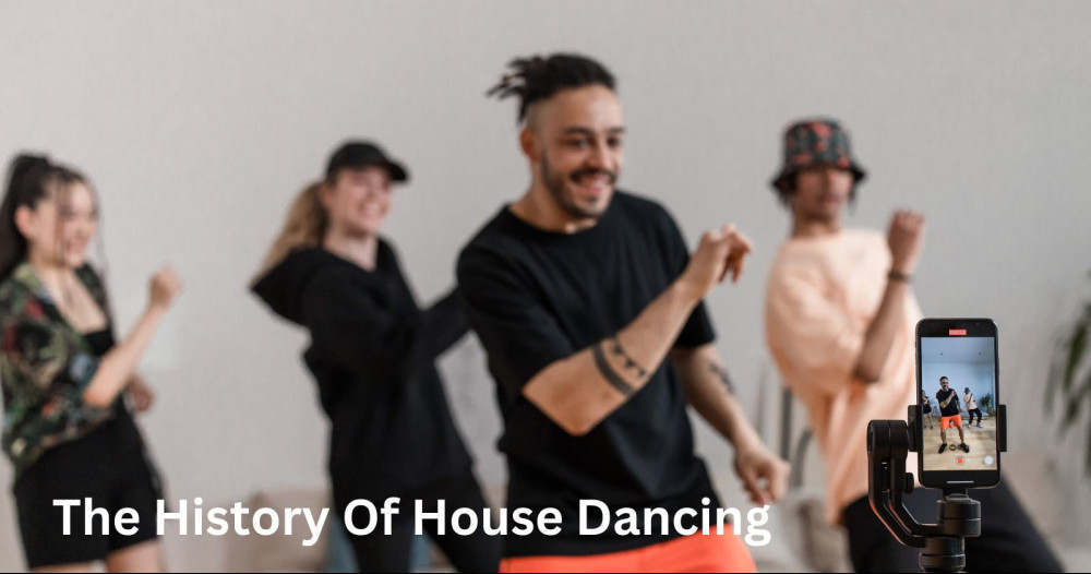 history of house dancing
