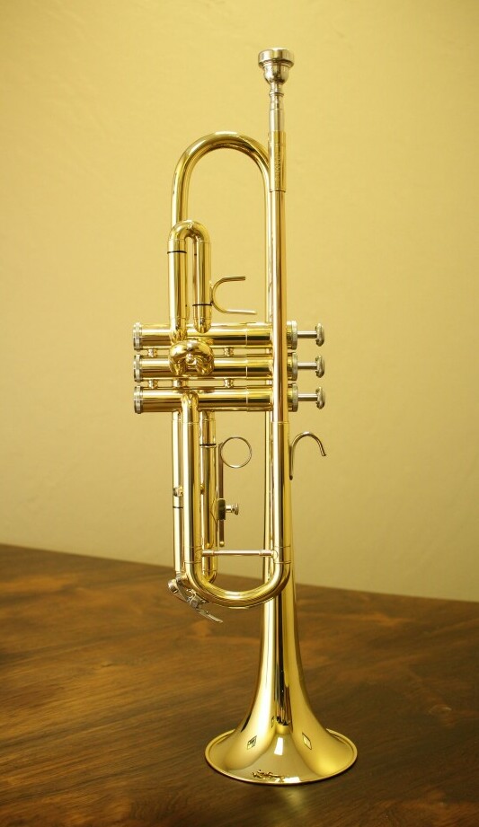 ekon av trumpeter